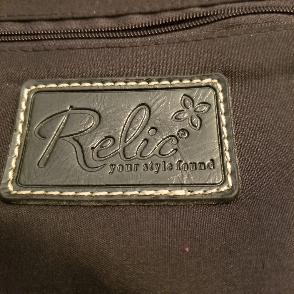 Relic Black Faux Leather Shoulder Handbag Purse 9.5x9x4 Credit Card Outside